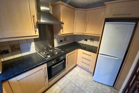 2 bedroom end of terrace house for sale, Dobbinetts Lane, Manchester, M23