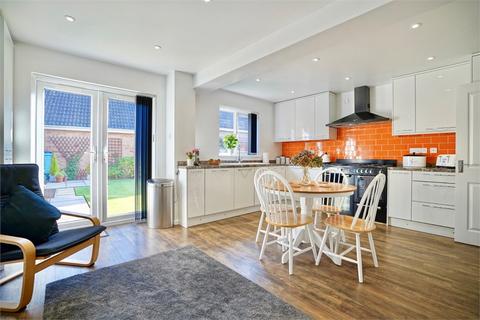 11 Chamberlain Way, St Neots, PE19 1RD