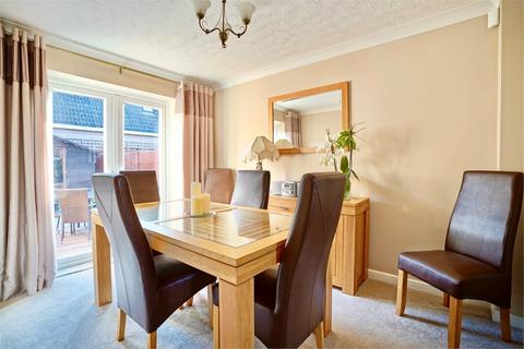 11 Chamberlain Way, St Neots, PE19 1RD
