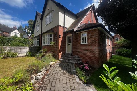 3 bedroom semi-detached house to rent, Carless Avenue, Harborne, Birmingham