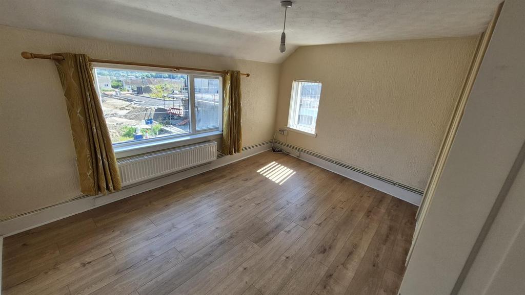 150 P Bedroom 1 2.jpeg