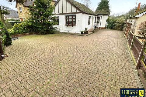 2 bedroom bungalow for sale, Lower Bedfords Road, Romford, RM1