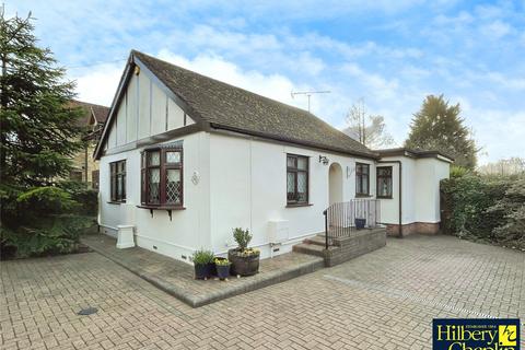 2 bedroom bungalow for sale, Lower Bedfords Road, Romford, RM1