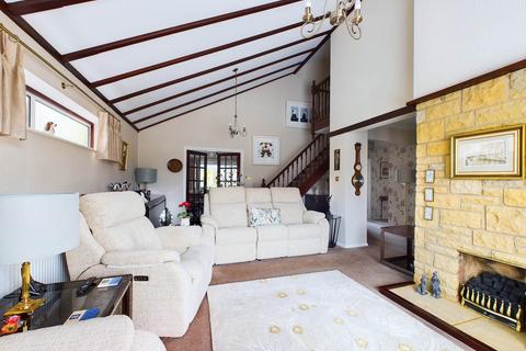 4 bedroom detached house for sale, Seymour Plain, Marlow SL7