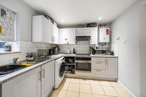 22 Blake Road, Bicester, OX26 3HG