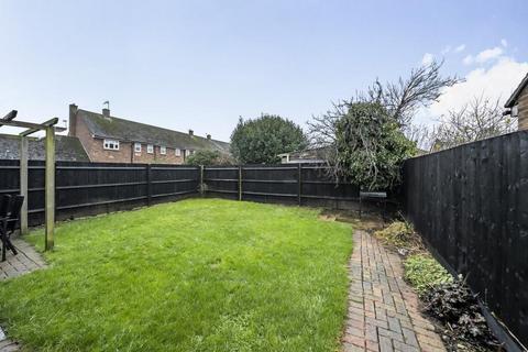 22 Blake Road, Bicester, OX26 3HG