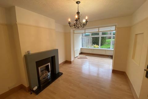 3 bedroom flat to rent, Benhurst Gardens, South Croydon CR2