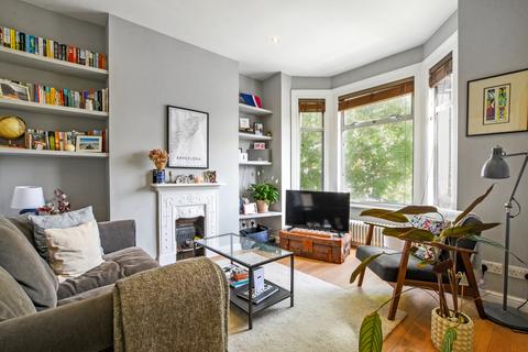 2 bedroom apartment for sale, St. Elmo Road, London W12