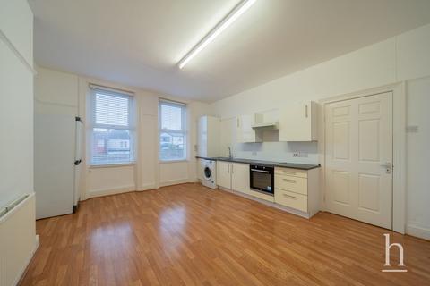 2 bedroom apartment to rent, Marine Park, Wirral CH48