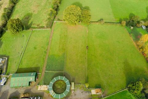 2 bedroom equestrian property for sale, Middlegreen Road, Langley, SL3