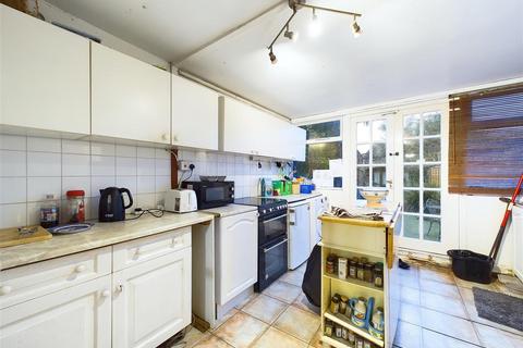 155 Beauchamp Road, West Molesey, KT8 2PJ