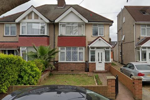 3 bedroom semi-detached house for sale, Silverdale Gardens, Hayes, UB3