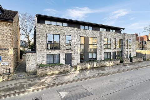 Studio for sale, Water Lane, Cambridge CB4