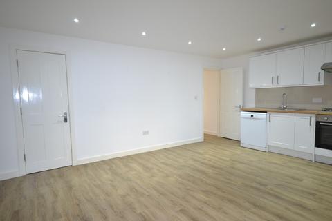 2 bedroom flat to rent, Brunswick Road, Hove, BN3