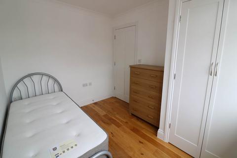 2 bedroom maisonette to rent, Canterbury Street, Cambridge,