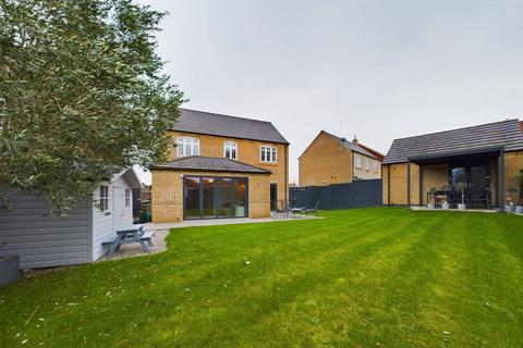 3 bedroom detached house for sale, Rose Avenue, Kirk Ella, HU10