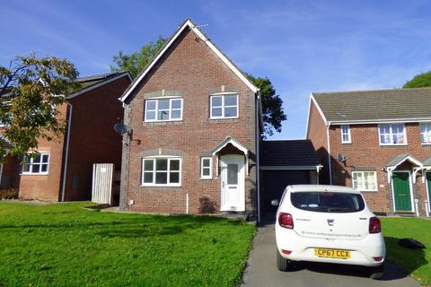 3 bedroom detached house to rent, Allt Ioan, Johnstown, Carmarthen