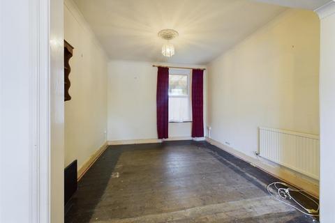 4 bedroom terraced house for sale, Rhosmaen Street, Llandeilo