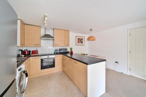 2 bedroom apartment for sale, Capel Crescent, Stanmore, Middlesex