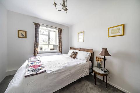 Flat 1, Macgregor House Thornton Road, London, SW12 0LE