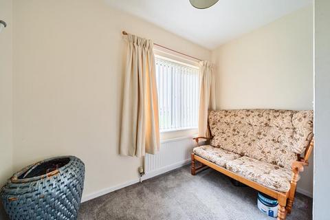 3 bedroom end of terrace house for sale, Bicester,  Oxfordshire,  OX26