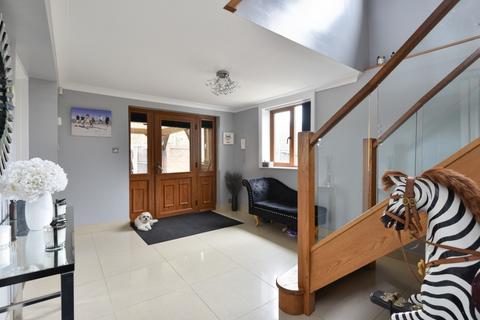 undefined, Finn Farm Road, Kingsnorth