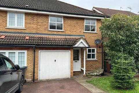 3 bedroom semi-detached house to rent, Malden Fields, Bushey WD23