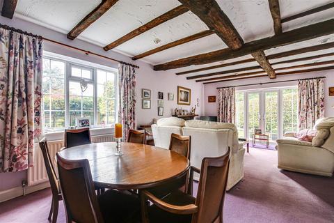 3 bedroom detached house for sale, Hosey Hill, Westerham TN16