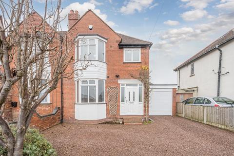 4 bedroom semi-detached house for sale, Acres Road, Brierley Hill, DY5 2XT