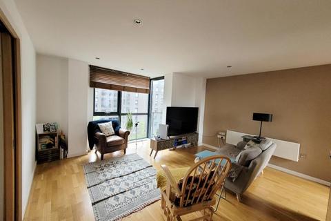 2 bedroom apartment to rent, Apt 2.11 :: Flint Glass Wharf