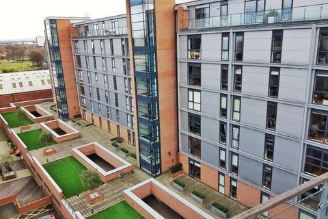 2 bedroom apartment to rent, Apt 2.11 :: Flint Glass Wharf