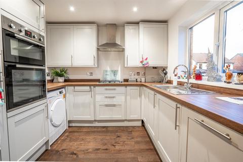 29 Linnet Drive, Leigh, WN7 2GE