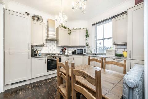 2 bedroom flat for sale, Dunollie Road, London NW5