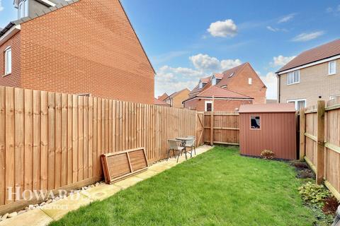 2 bedroom terraced house for sale, Rydwar Close, Lowestoft