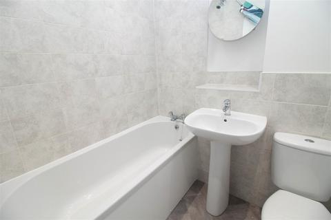 2 bedroom house for sale, George Court, Newcastle Upon Tyne