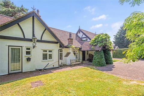 5 bedroom detached house to rent, White Shack Lane, Chandlers Cross, Rickmansworth, Hertfordshire, WD3