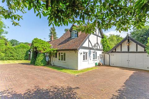 5 bedroom detached house to rent, White Shack Lane, Chandlers Cross, Rickmansworth, Hertfordshire, WD3