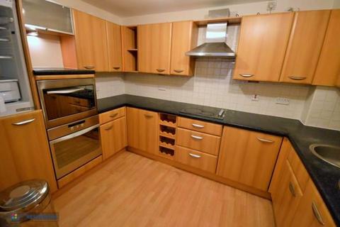 2 bedroom flat to rent, Eldon Street, Sheffield, South Yorkshire, UK, S1