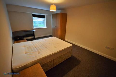 2 bedroom flat to rent, Eldon Street, Sheffield, South Yorkshire, UK, S1