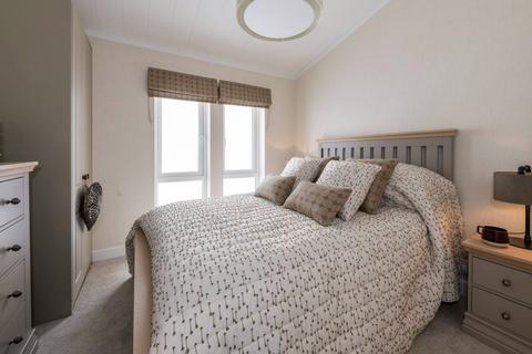 2 bedroom park home for sale, Riseley Reading