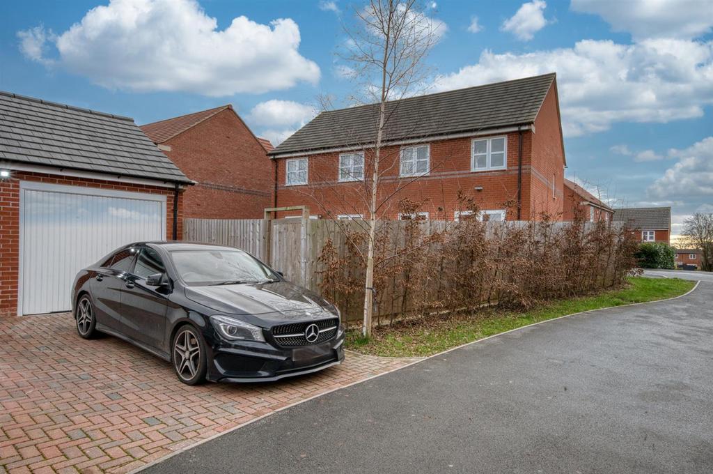 Driveway and garage.jpg