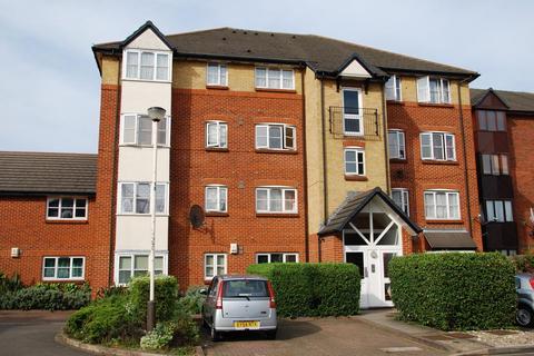 2 bedroom flat for sale, Curtis Drive, London, W3