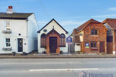 1 bedroom detached house for sale, The Street, Bredhurst, Gillingham, Kent, ME7 3LG