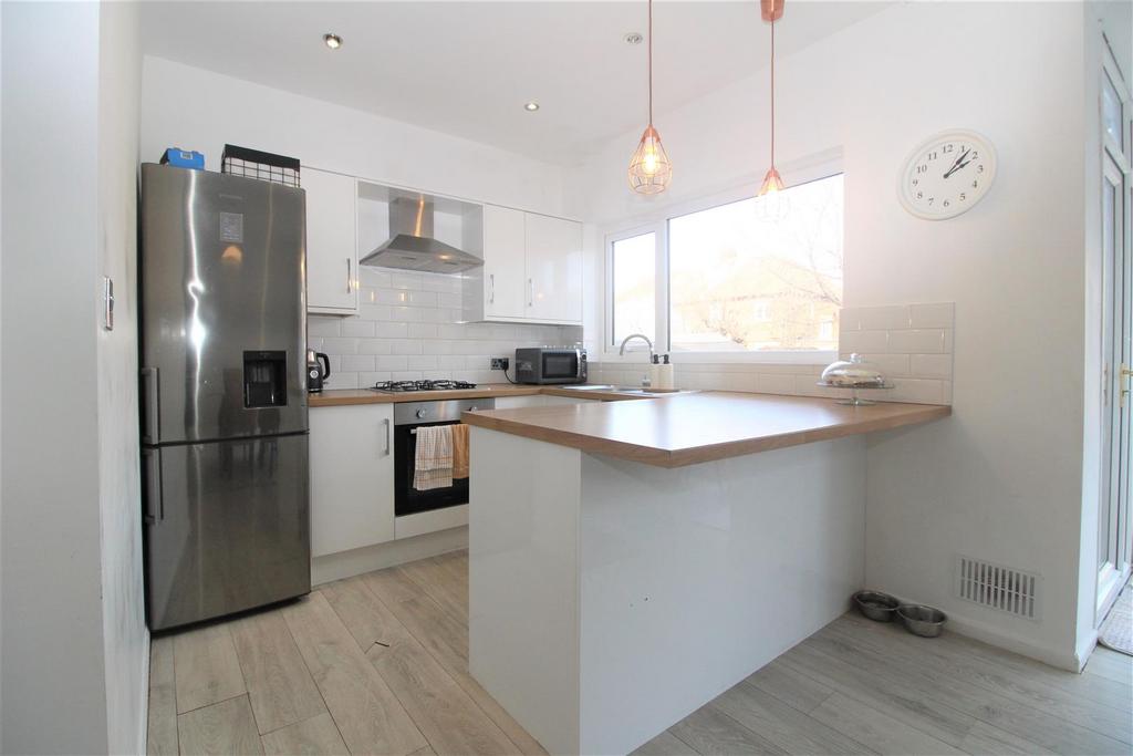 Open Plan Kitchen and Dining Room