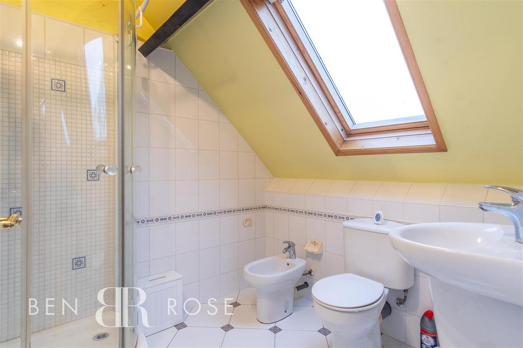 Master Ensuite