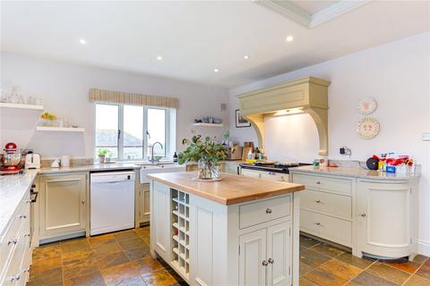 4 bedroom detached house to rent, Peppering High Barn, Burpham, Arundel, West Sussex, BN18