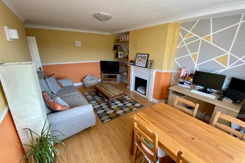 2 bedroom apartment to rent, Nesbitt Road, Brighton BN2