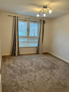 2 bedroom flat to rent, Strathcona Drive, Glasgow G13