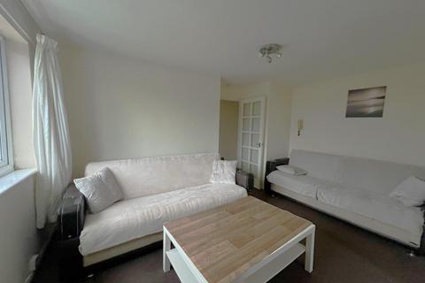 1 bedroom flat to rent, Whitehead Close