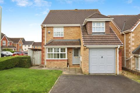 4 bedroom detached house for sale, Westacott Meadow, Barnstaple